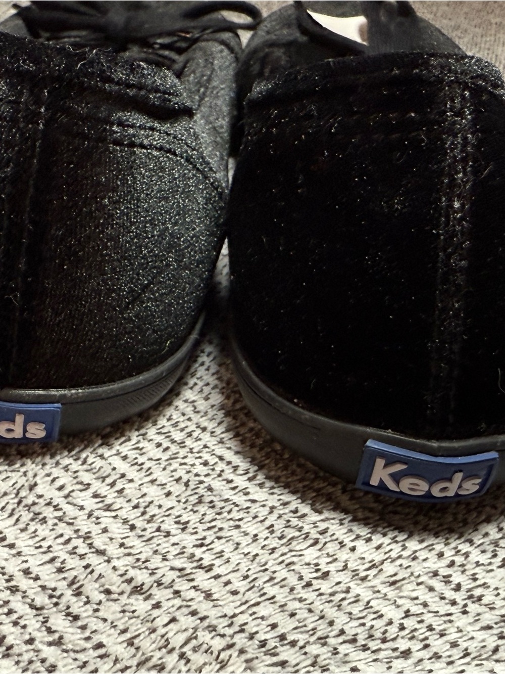Keds Black Velvet Bow Lace-Up Women's Sneakers size 11 - Picture 5 of 6